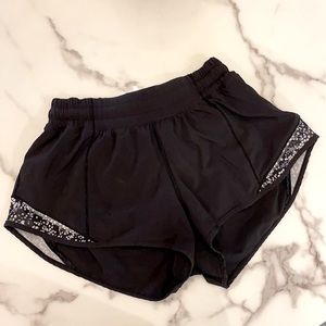 Lululemon Hotty Hot Short Black // 4